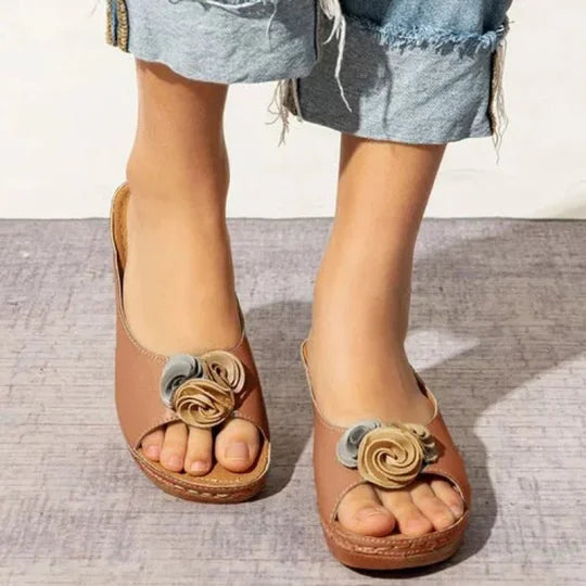 Kaeli - Leather Sandals