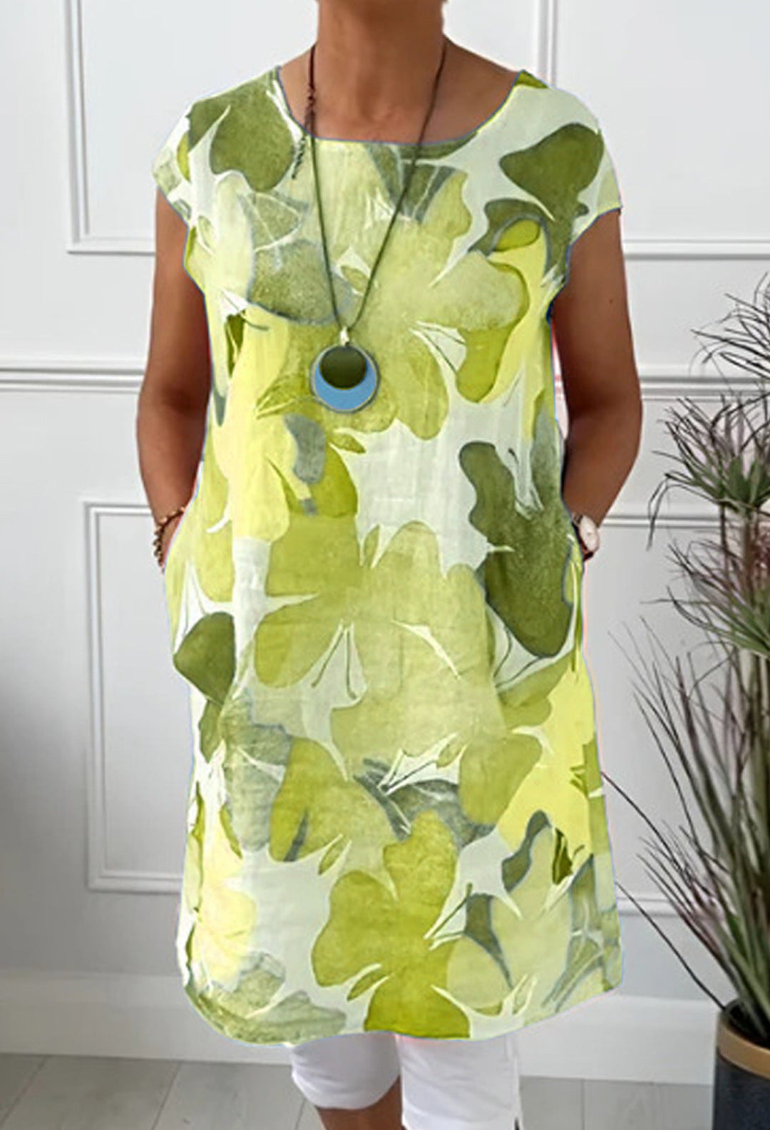 Mika -  Comfortable dress with butterfly print