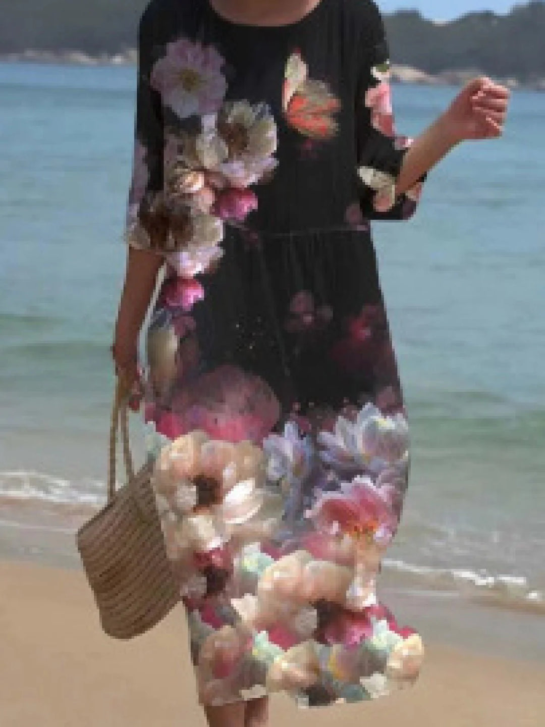 Anahi - Elegant Floral Dress