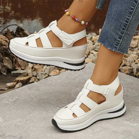 Liva - Closed-toe Sneaker Sandals