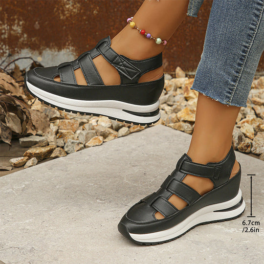 Liva - Closed-toe Sneaker Sandals